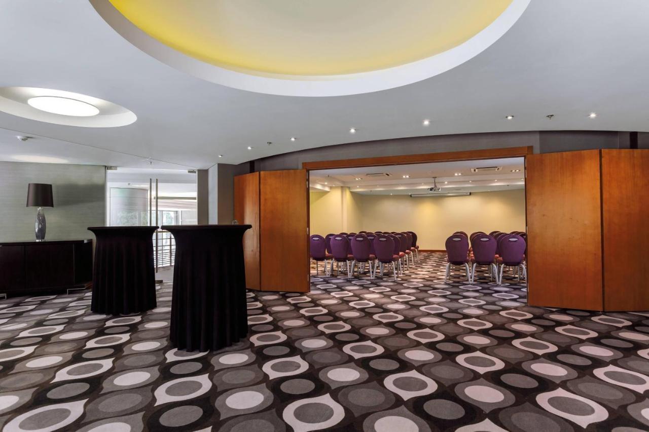 โรงแรมเชอราตัน บูคาเรสต์ ภายนอก รูปภาพ Meeting room